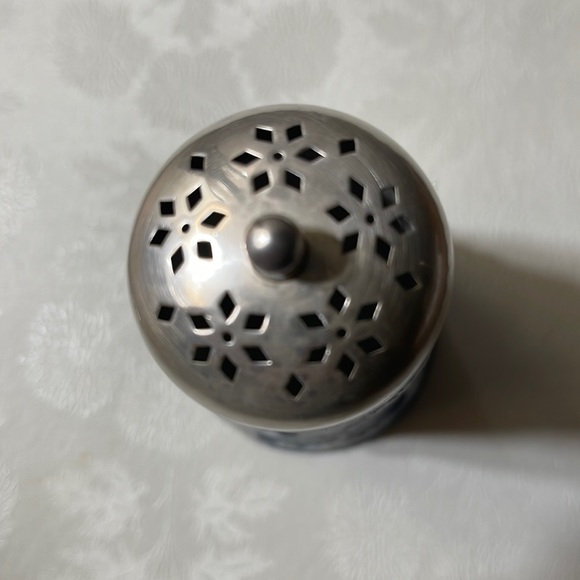VNTG/Antiquarian German Jasperware Sugar Sifter With Silver Plate Muffineer Top - Picture 2 of 8